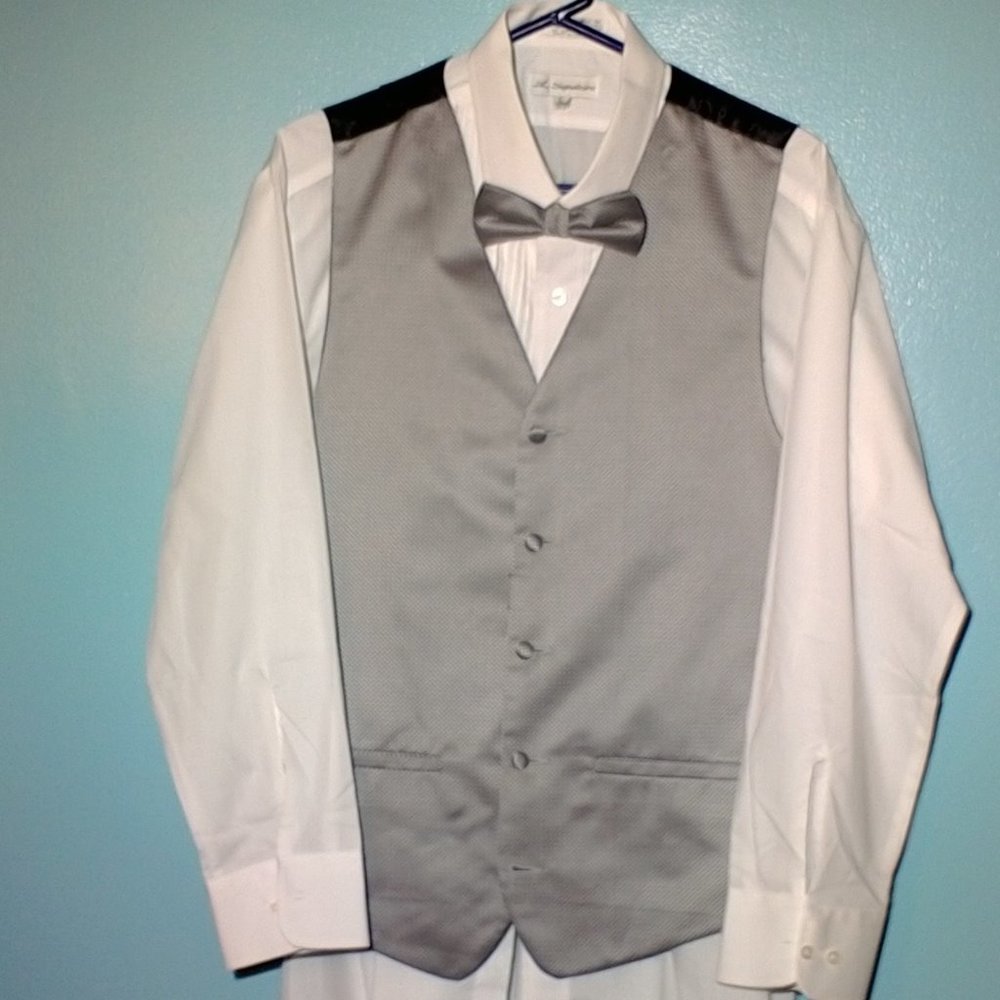 Cornell California L 5 button silver men’s vest an